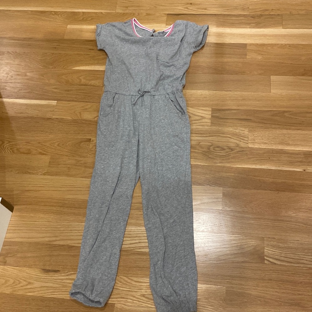 Gray Old Navy Jumper. Girls size 14/XL